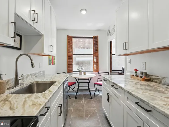 311 7th St NE #5, Washington, DC 20002