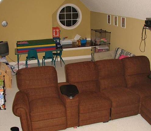 FROG Family Room Over the Garage