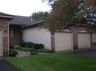 6918 Springtree Ln SW, Grand Rapids, MI 49548