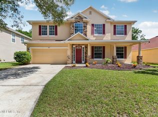 631 Wakeview Dr, Orange Park, FL 32065