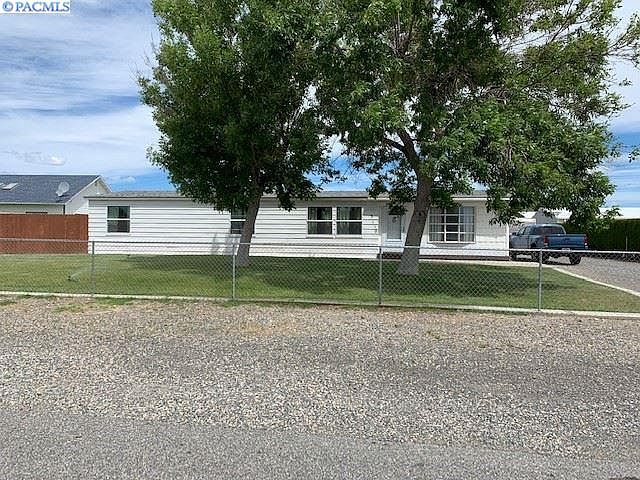 1st image of 3110 W 23rd Ave