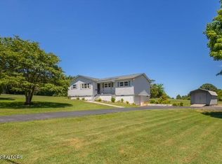 2704 Shipetown Rd, Mascot, TN 37806