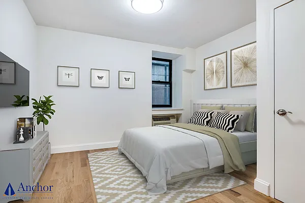 Rented by Anchor Associates | media 16