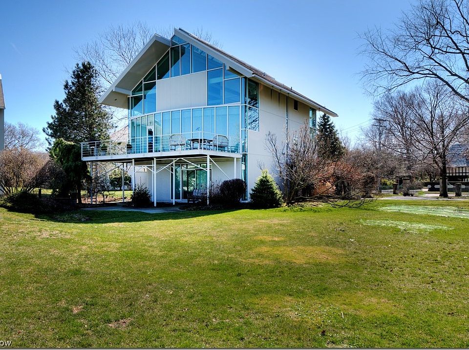 9631 Lake Shore Blvd, Bratenahl, OH 44108 Zillow
