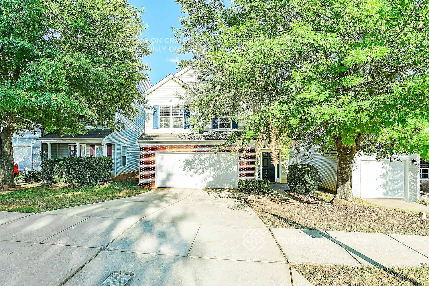 2445 Reid Oaks Dr Charlotte, NC 28208 — Photo 2