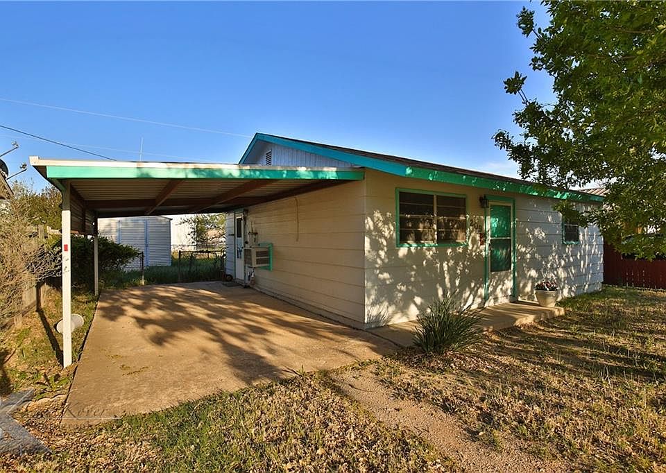 1st image of 209 Greenmeadow Ln