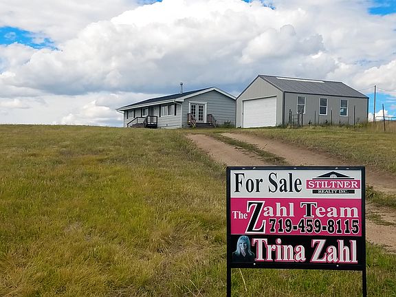 2nd image of 15880 Valdez Cir