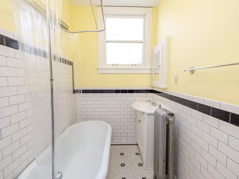 Legacy Rose Flats — Photo 31
