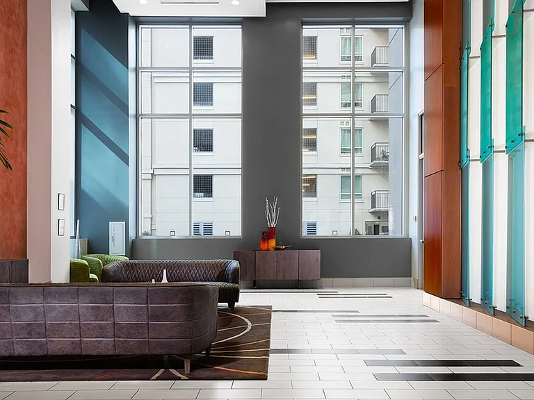 Building's Lounge