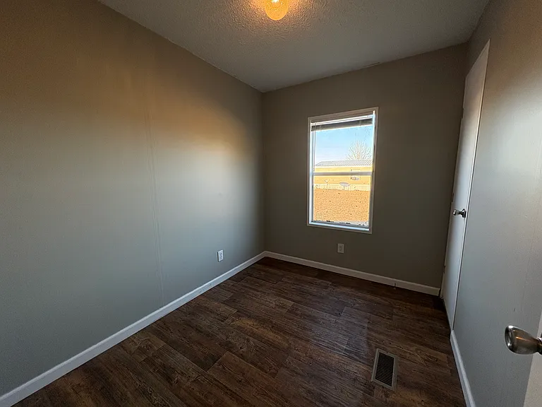 Pine Terrace — Photo 15