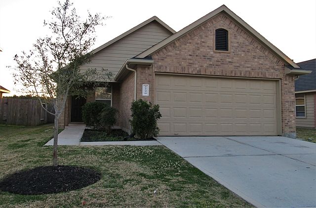 1st image of 22339 Queenbury Hills Dr
