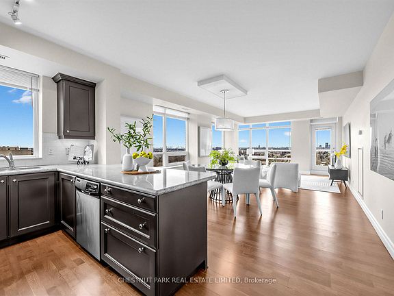 5th image of 900 Mount Pleasant Rd #Penthouse 1703