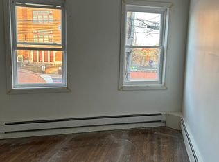 557 Soundview Ave #2, Bronx, NY 10473