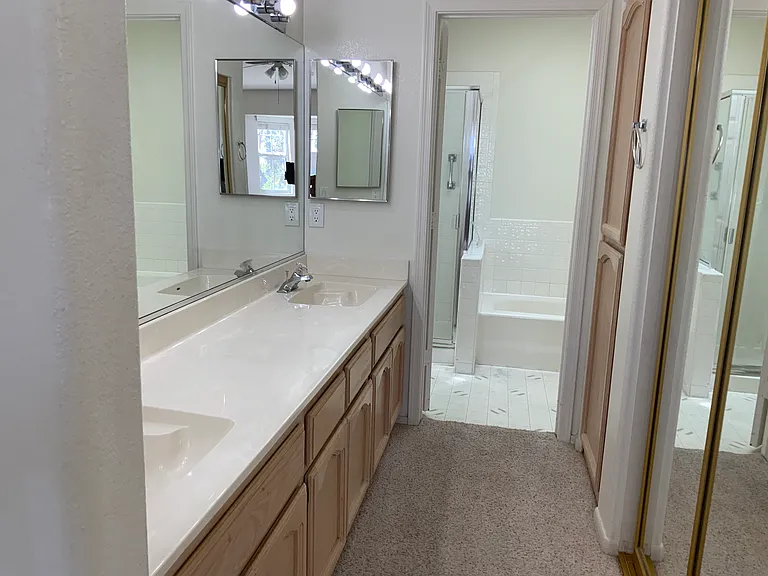 470 Acoma Blvd S #110 — Photo 15