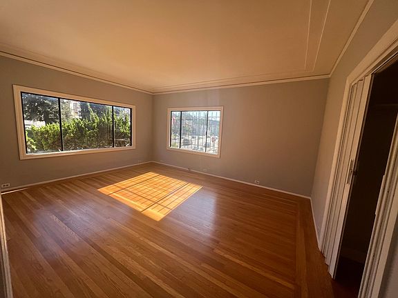 5th image of 2201 Park Blvd APT 2