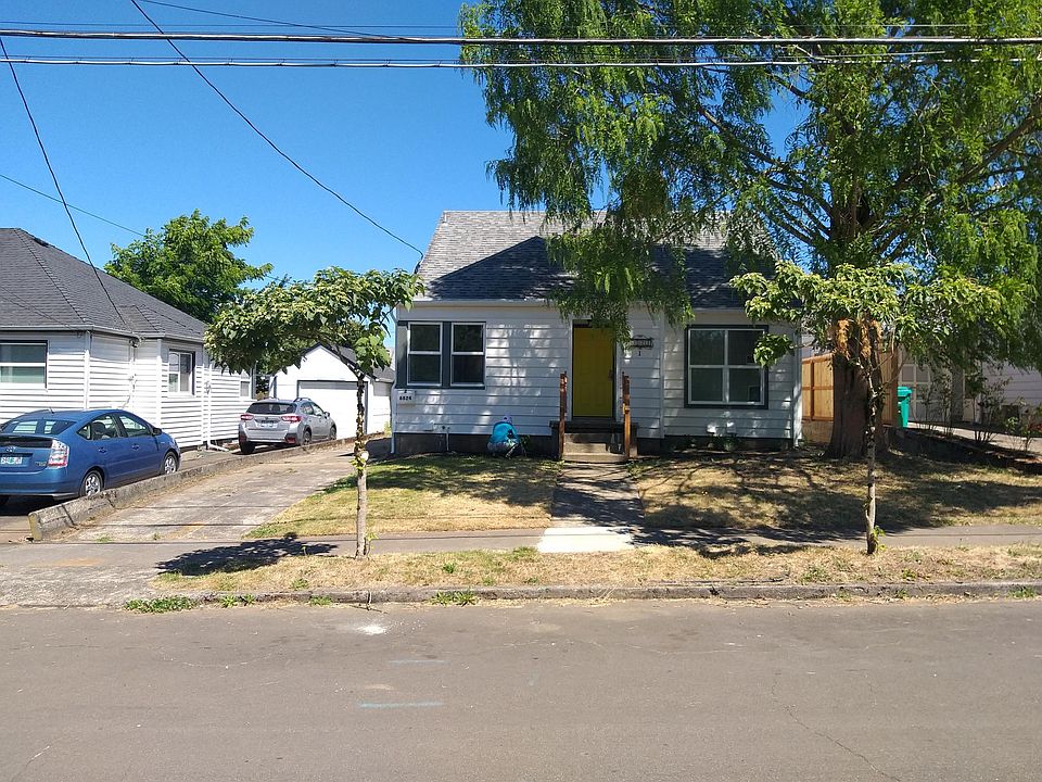 Streetview of house