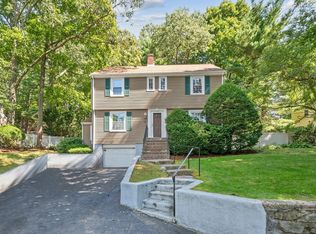 26 Watertown St, Lexington, MA 02421