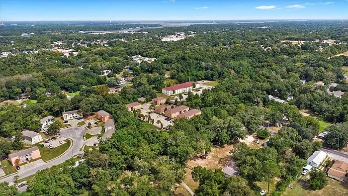 477 Tegarden Rd #D — Photo 10