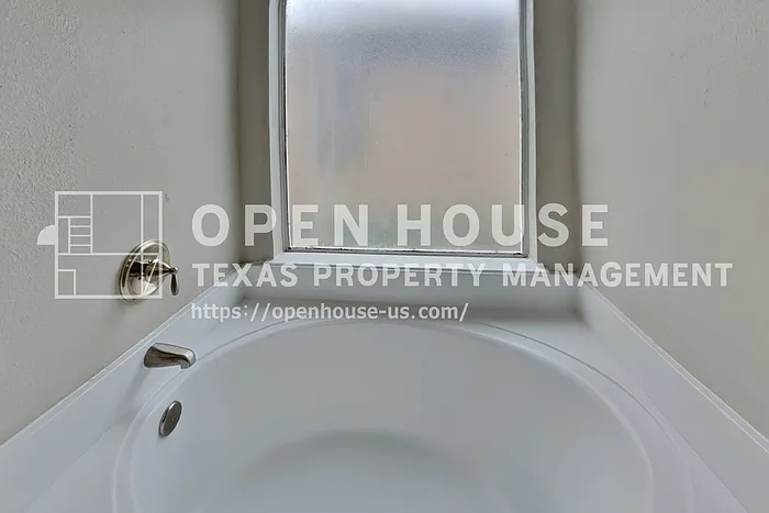 6011 Baldwin Elm St — Photo 10