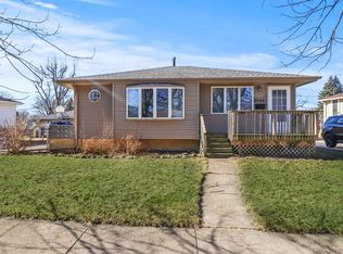 8044 Duluth St, Highland, IN 46322