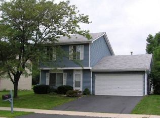 2930 Worcester Ln, Aurora, IL 60504