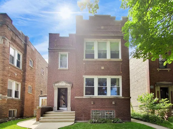 6718 N Campbell Ave, Chicago, IL 60645