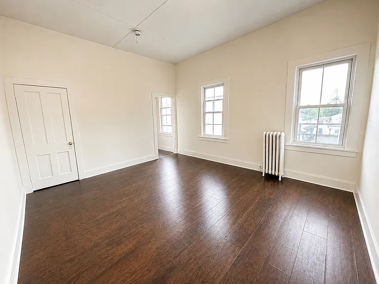 2 N Main St #2 — Photo 5