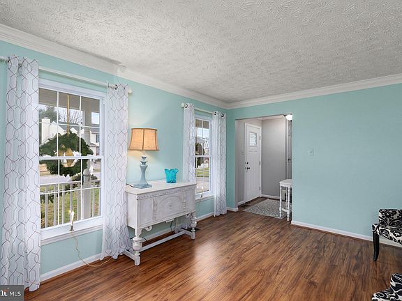 4th image of 1416 Hardley Ct