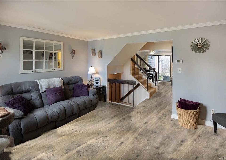 1st image of 1006 Forest Edge Dr