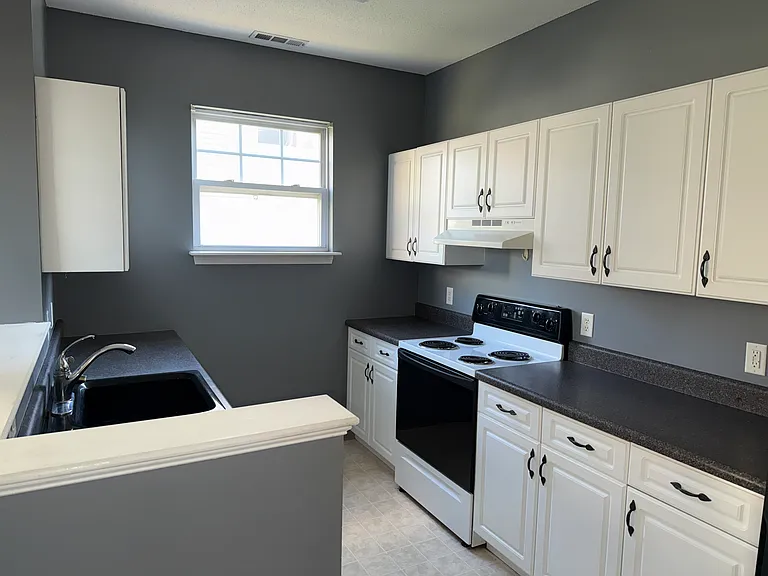 102 Mill St #203 — Photo 17