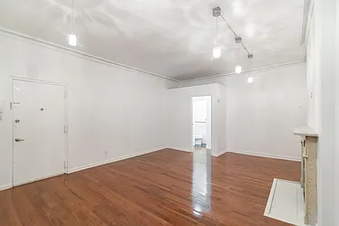 Rented by Bryan L Rozencwaig, LREB