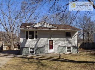 1419 N Geronimo Dr, Independence, MO 64058
