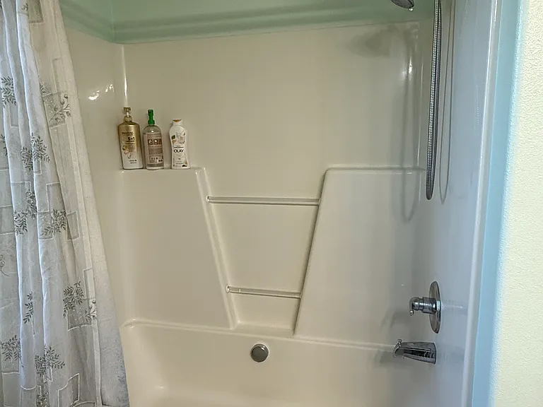 10743 SW Canterbury Ln #102 — Photo 28