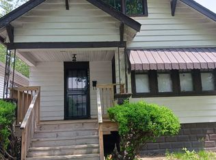 10445 S State St, Chicago, IL 60628