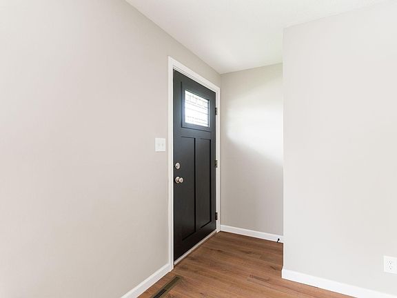 3rd image of 3769 Dehner Dr