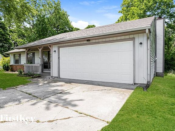 2nd image of 5813 Beau Jardin Dr