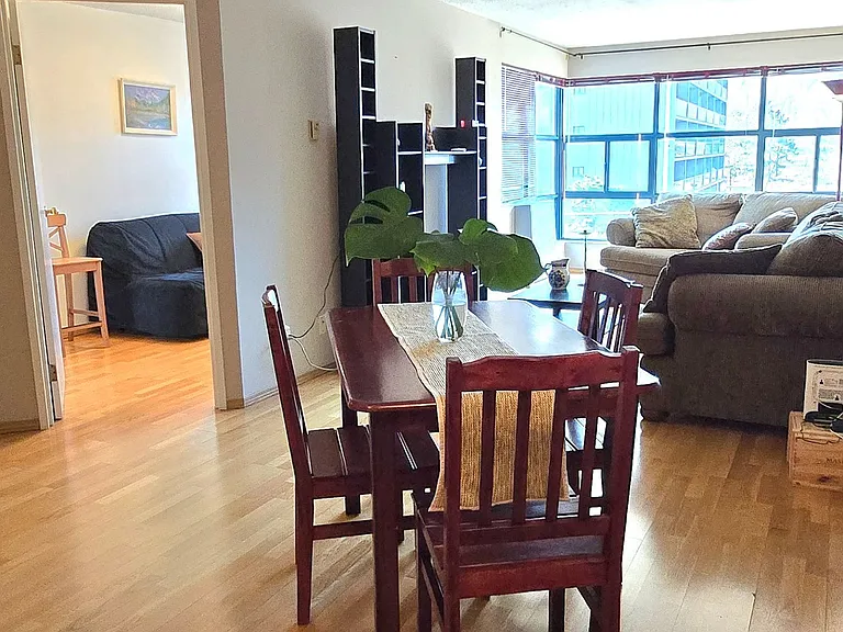 175 Hunter St E #404 — Photo 5
