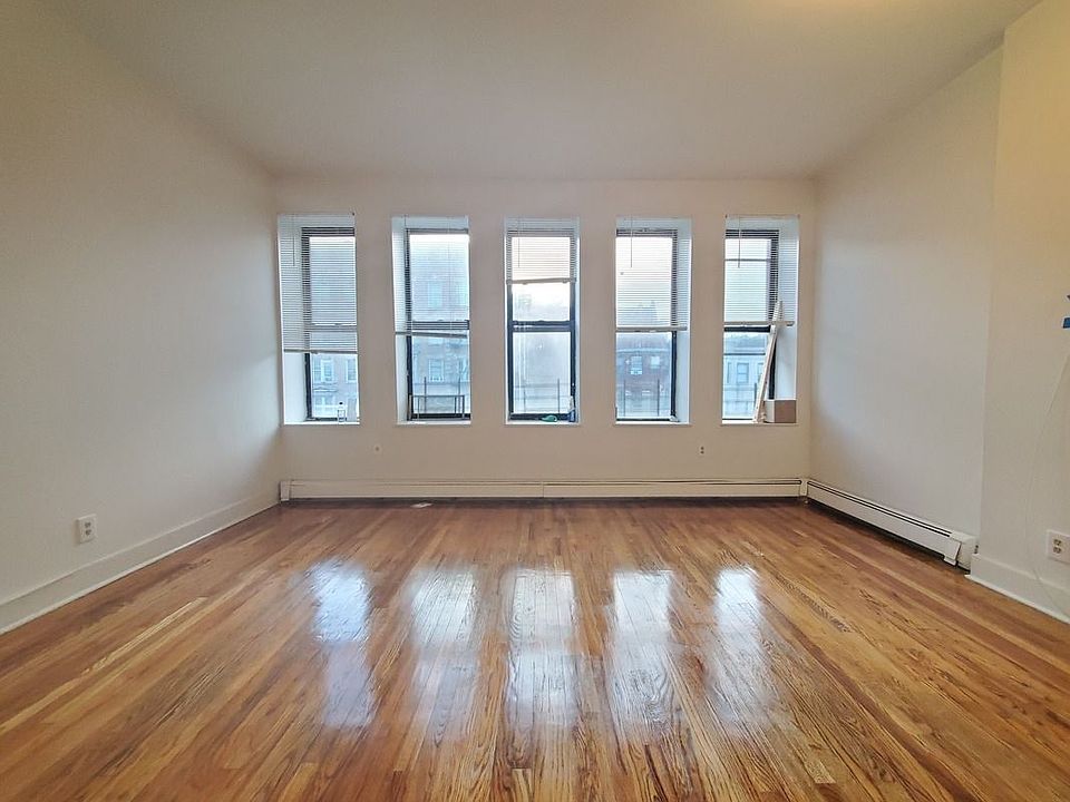 1st image of 728 Saint Nicholas Ave APT 4