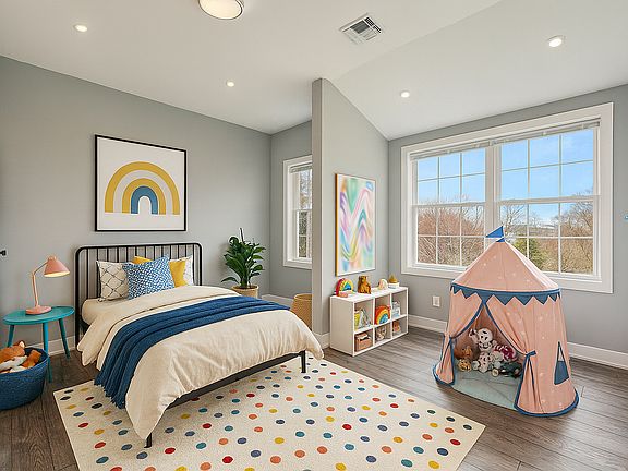 5th image of 2421 Bristol Rd #100