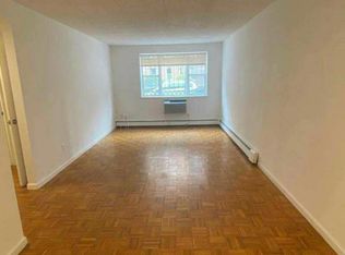 95-17 64th Rd APT L1, Rego Park, NY 11374