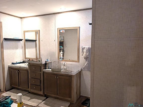 4th image of 213 N Indio Ave