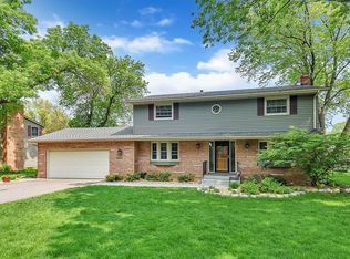 7541 Ridgeway Rd, Golden Valley, MN 55426