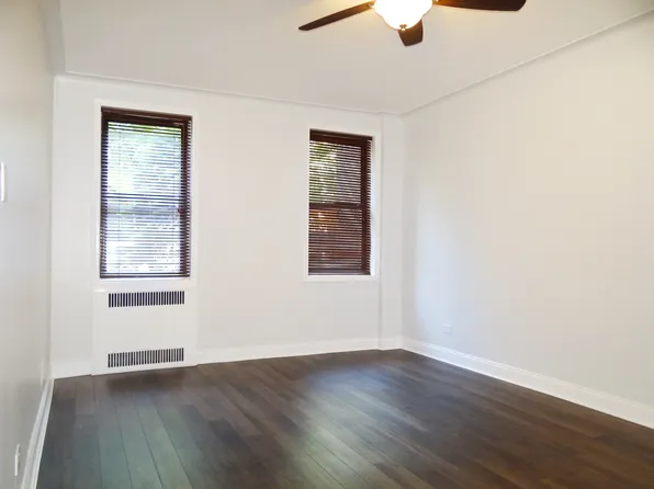 88-12 Elmhurst Avenue image 3 of 9