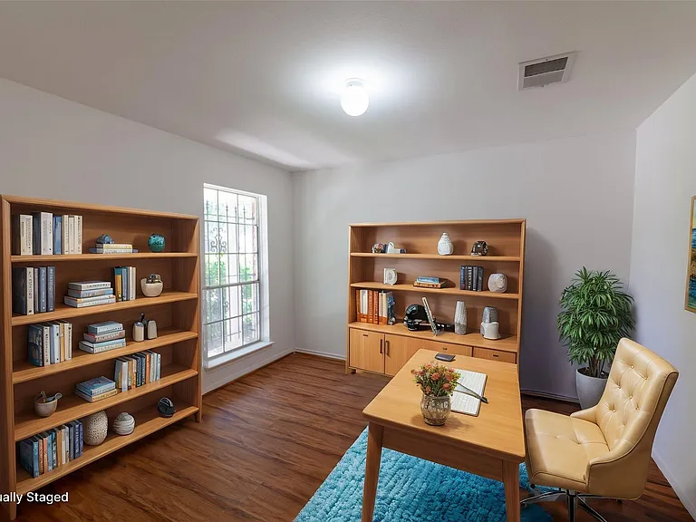 8826 Roos Rd — Photo 20