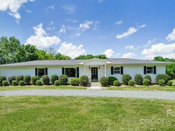 12842 Plaza Road Ext, Charlotte, NC 28215