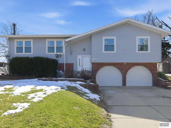 2236 S 163rd Cir, Omaha, NE 68130