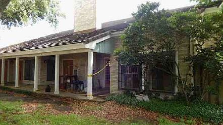 2nd image of 101 Oakmont Dr
