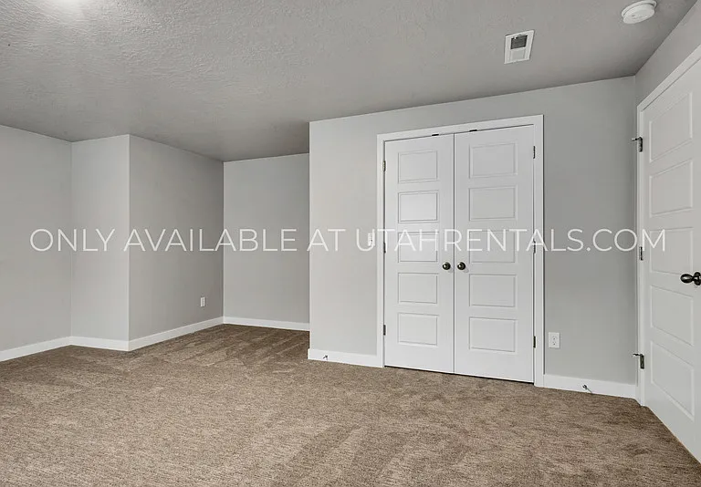 4922 W Northwood Ln — Photo 23