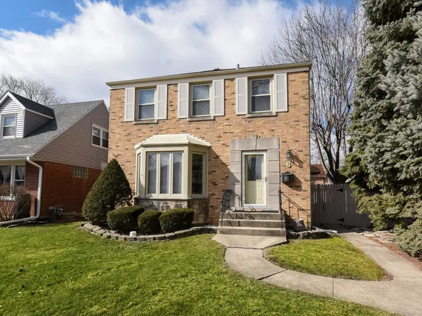 6 S Wa Pella Ave, Mount Prospect, IL 60056