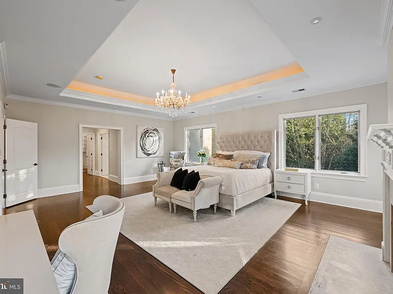 8305 Fox Haven Dr — Photo 34